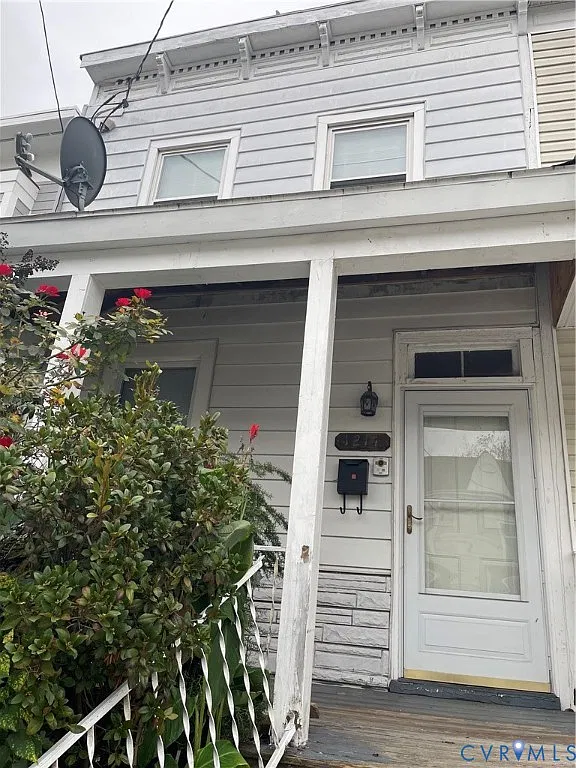 2 bed, 1.5 bath, 1156 sqft, $1,675 — Photo 1