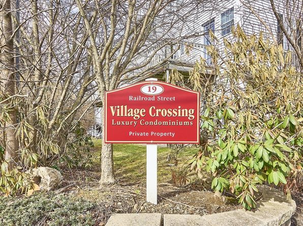 19 Railroad St APT E2, Acton, MA 01720