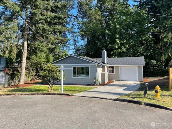 13325 27 Avenue S, SeaTac, WA 98168
