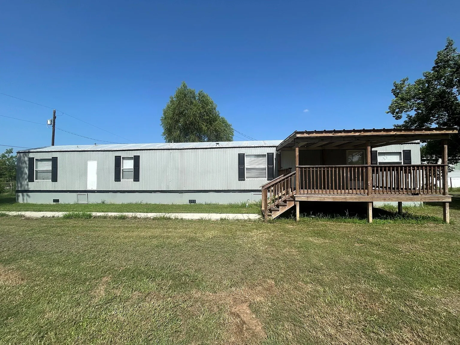 3 bed, 2.5 bath, 1026 sqft, $1,500 — Photo 1