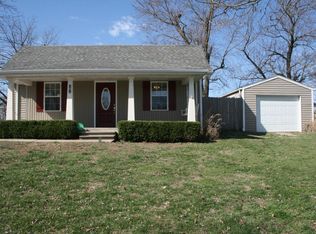 803 S 3rd St, Ozark, MO 65721