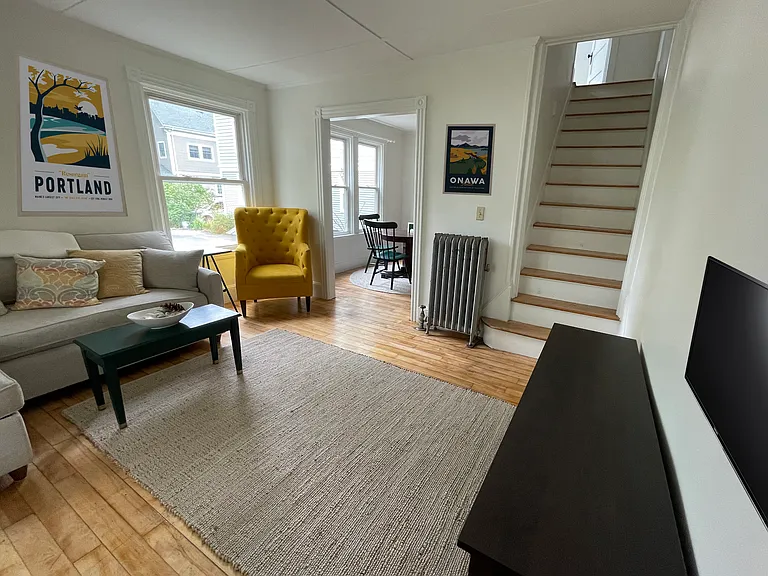 11 Arlington Pl #11 — Photo 3