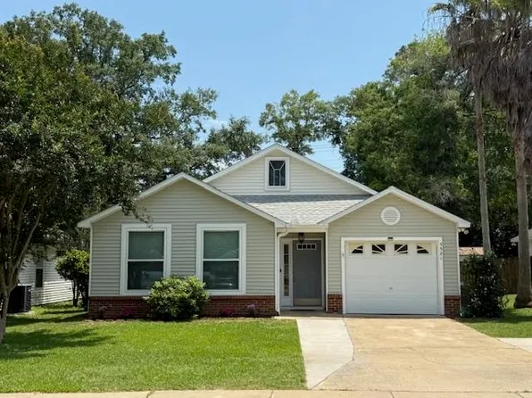 5521 Green Meadows Ct, Tallahassee, FL 32303