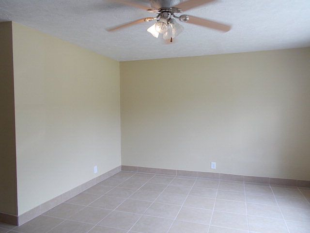 2nd image of 1107 Du Pont Ave