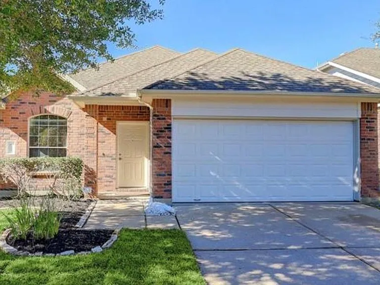 6422 Richland Hills Dr — Photo 1
