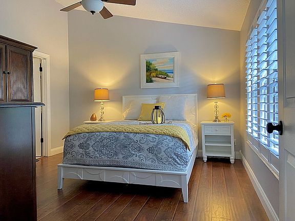 4th image of 4827 Brighton Lakes Blvd