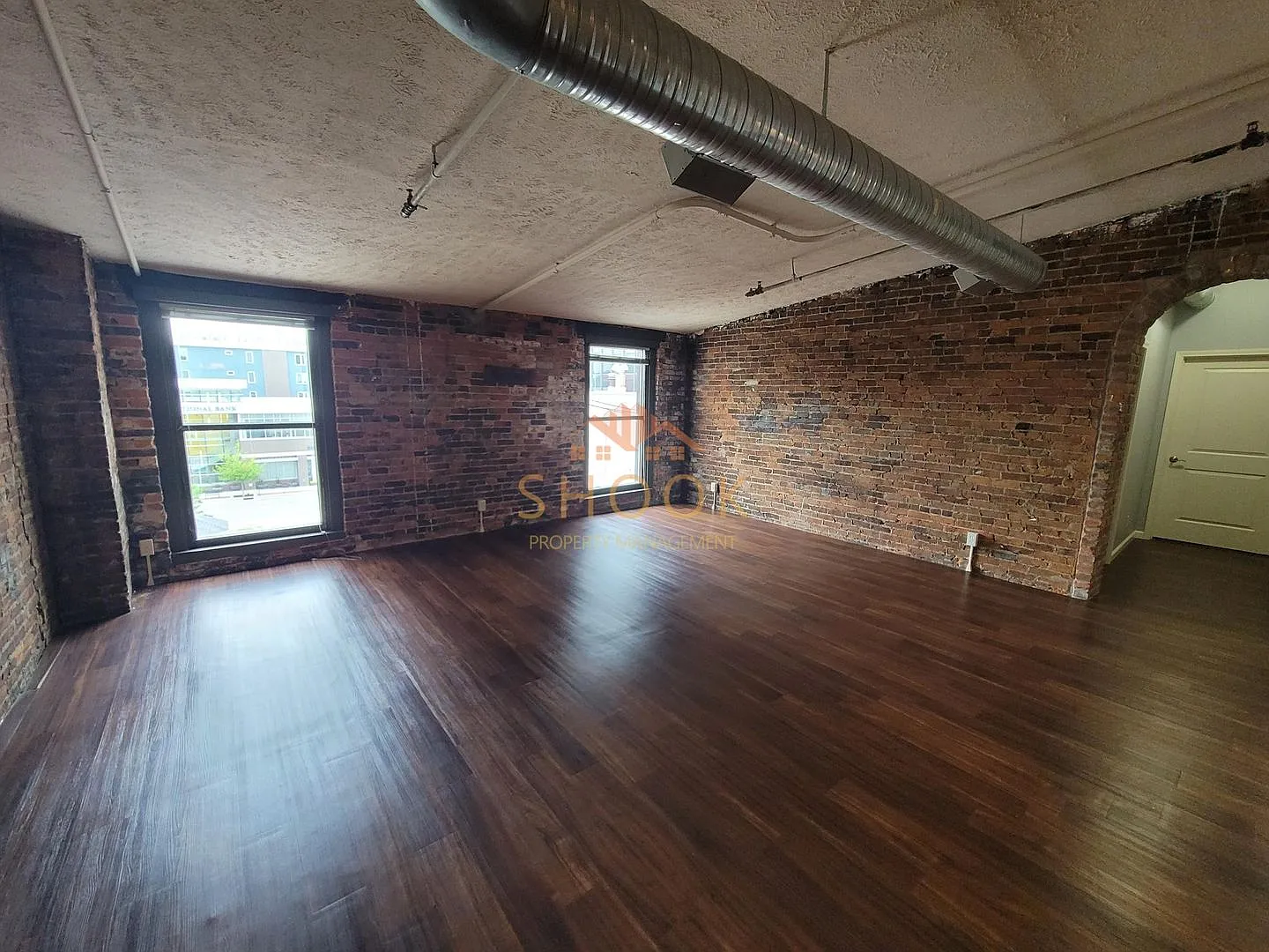 102 N 3rd Street — Photo 3