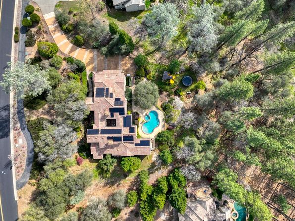 16279 Winchester Club Dr, Meadow Vista, CA 95722