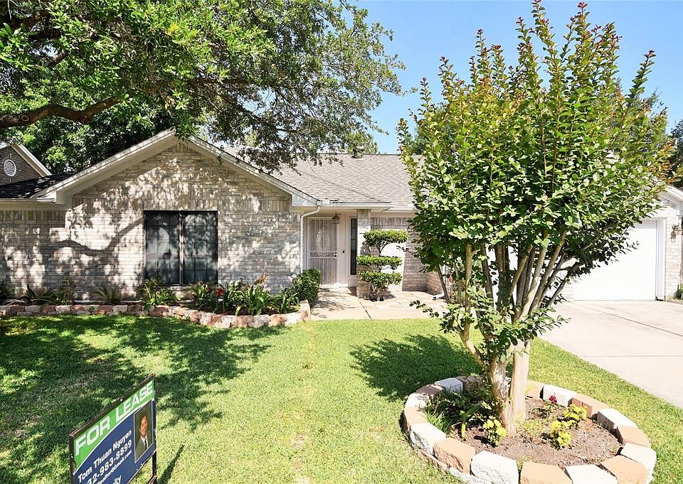 1st image of 2306 Collingsfield Ct
