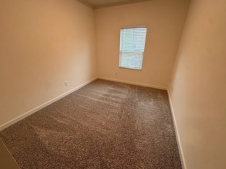 3215 Northfield Ln — Photo 20