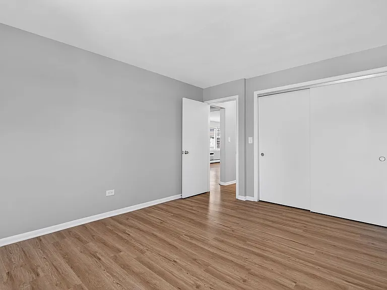 34-46 Kensington Apartments — Photo 31