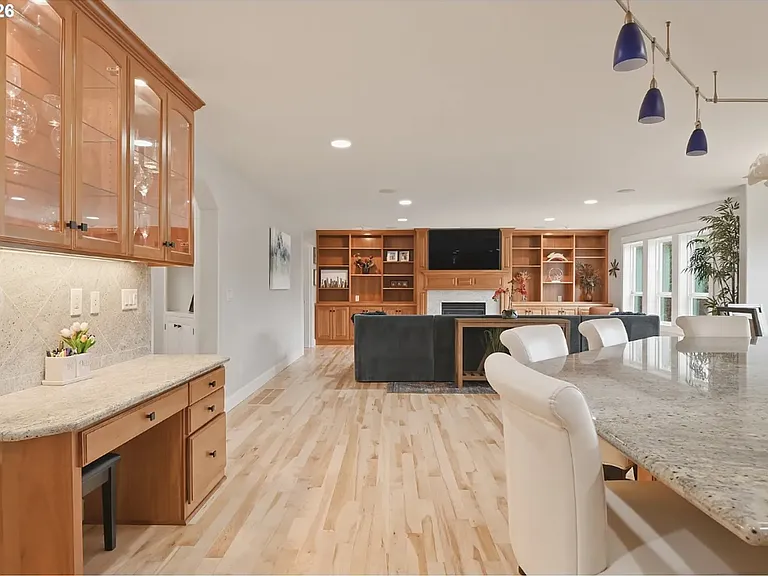8145 SW 57th Ave — Photo 15