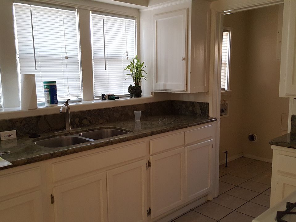 2nd image of 2104 S Cochran Ave