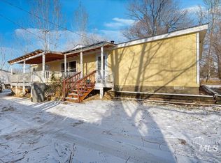 12821 Chicken Dinner Rd, Caldwell, ID 83607