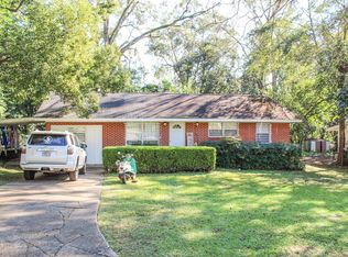 403 Berkshire Dr, Tallahassee, FL 32304