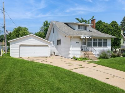 435 Forest Dr SE, Cedar Rapids, IA, 52403