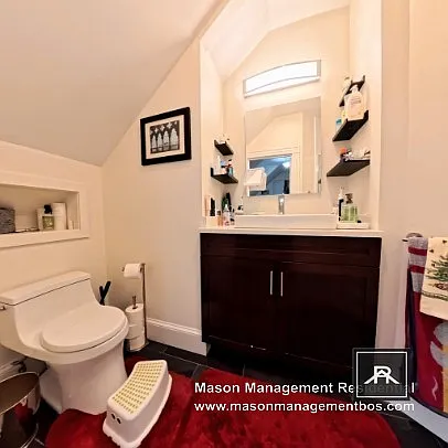 187 Davis Ave #8 — Photo 9