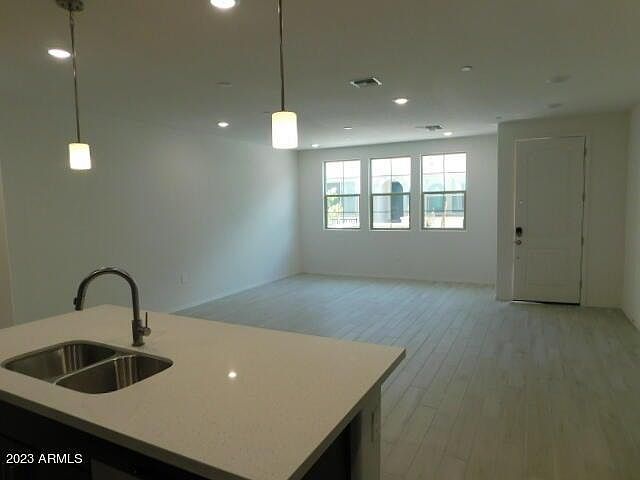 2nd image of 1821 E Bernie Ln Unit 102