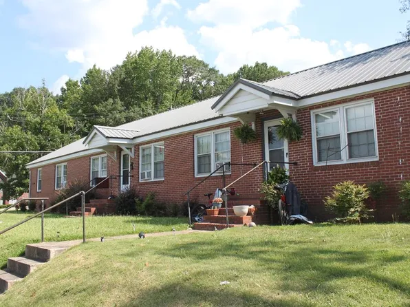 42 E 2nd St, Manchester, GA 31816