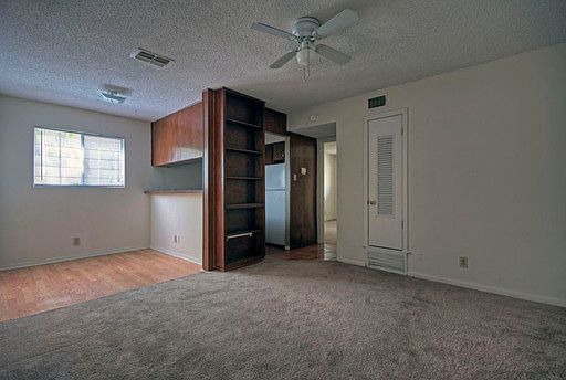 1st image of 104 E 32nd St APT 205