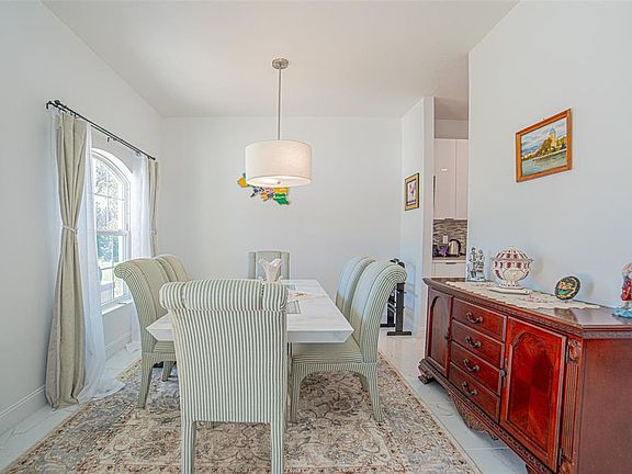 3rd image of 7035 Brickell Ct