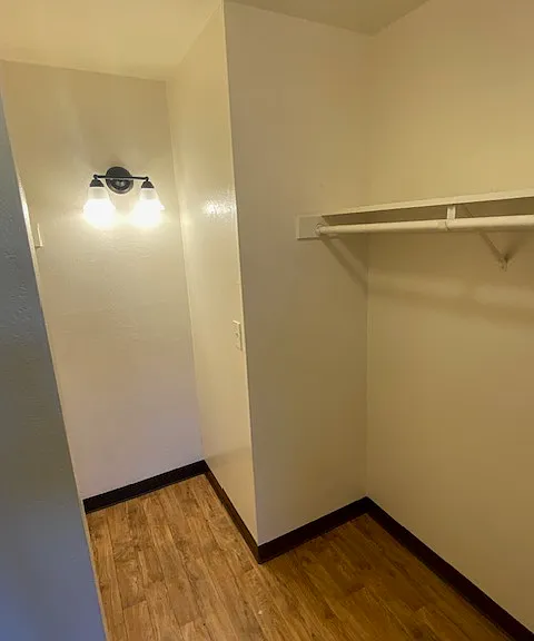 1357 Capitola Rd — Photo 29