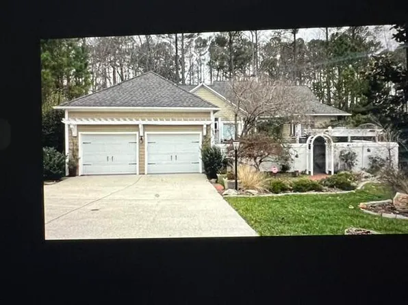 1390 Bradford Pl, Pittsboro, NC 27312