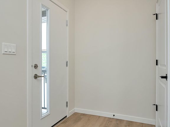 5th image of 7071 182nd Ave NW