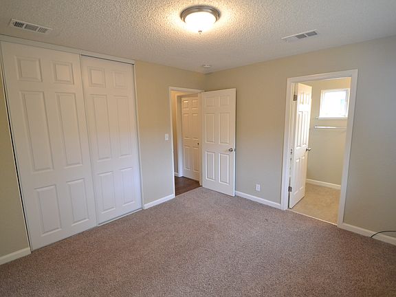 5th image of 329 Adobe Dr