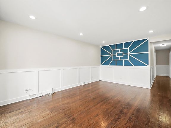 5th image of 10244 S Crandon Ave