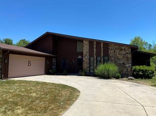 2406 N Ivanhoe St, Muncie, IN