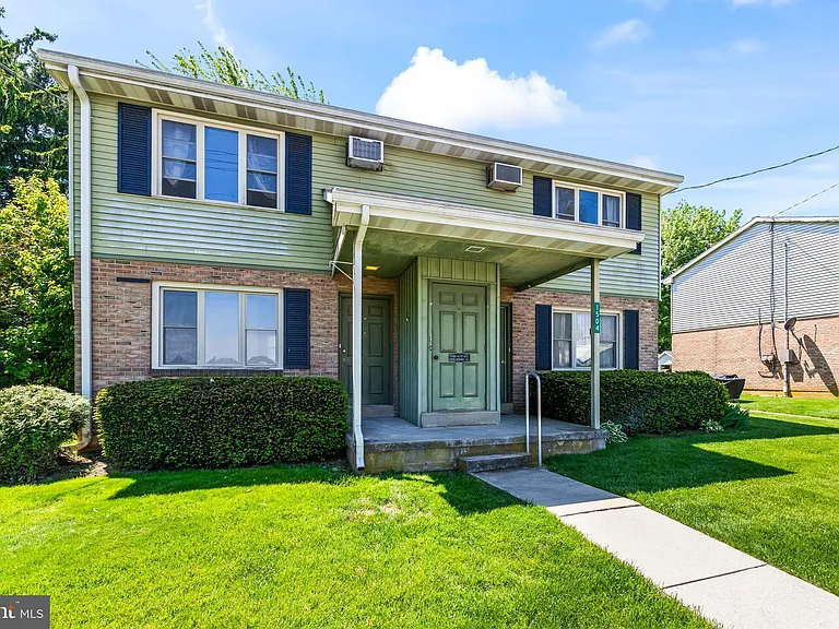 1504 Walnut St #A — Photo 2