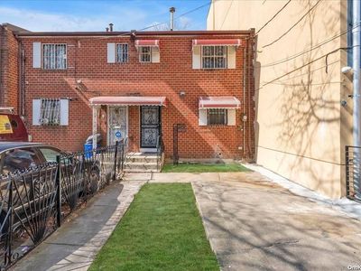390 Christopher Avenue, Brooklyn, NY, 11212