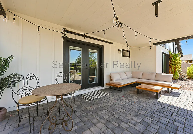 2162 E Concorda Dr — Photo 36