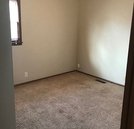 5th image of 1002 E 23rd Ave Unit A