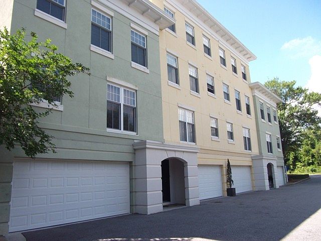 2nd image of 498 Albemarle Rd Unit 104