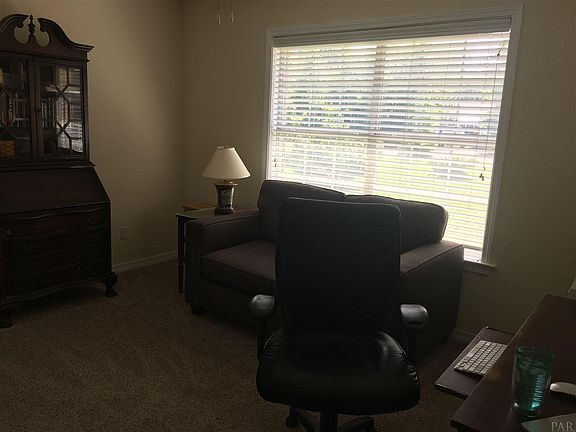 5th image of 1628 Baltar Dr