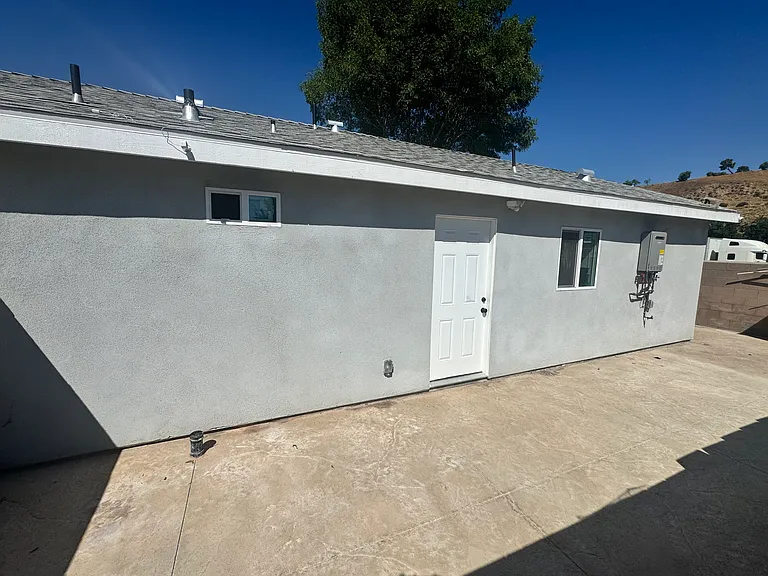 3608 N Acacia Ave #2 — Photo 28