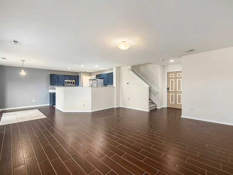 3950 Celtic Ln — Photo 5