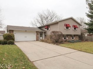 1202 N School St, Normal, IL 61761