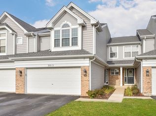 3815 Relstar Ct, Naperville, IL 60564