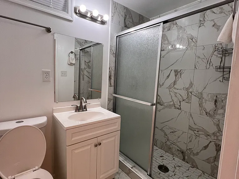12602 Dunkirk Dr — Photo 11