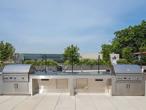 5th image of 37-46 72nd St #12M