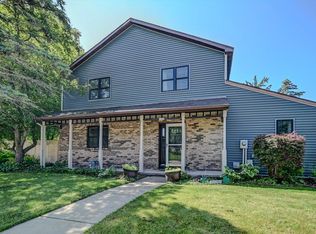 1904 Park St, Cross Plains, WI 53528