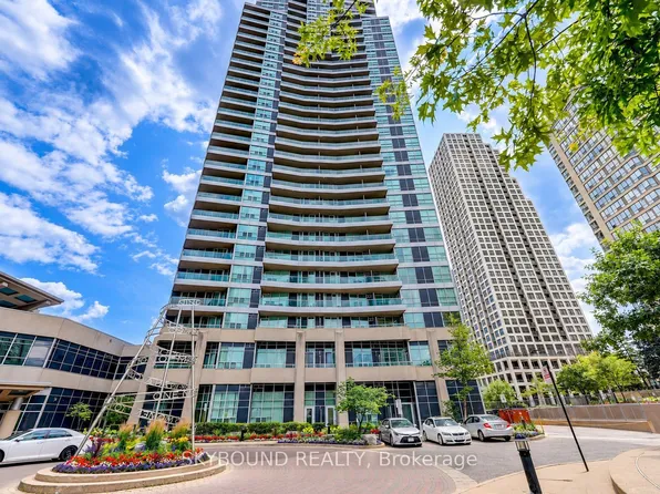 33 Elm Dr W, Mississauga, ON