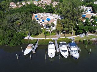1900 Harbourside Dr UNIT 101, Longboat Key, FL 34228