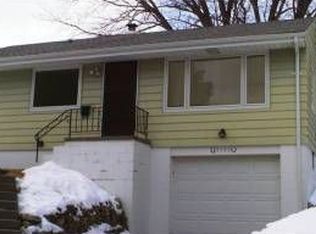 3520 S 49th Ave, Omaha, NE 68106