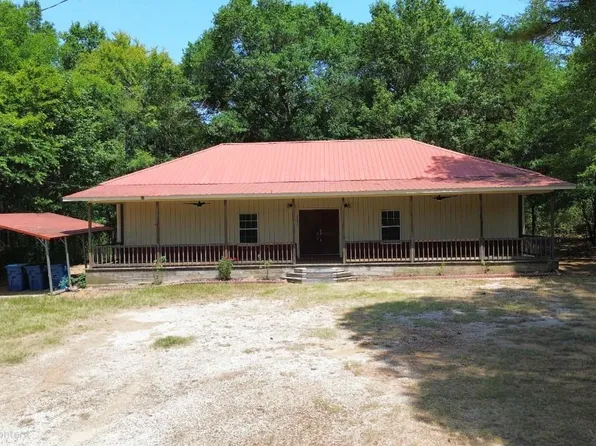 2210 W Corsicana St, Athens, TX 75751