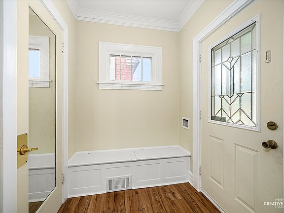 5th image of 408 Bowen Ct