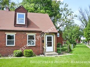 403 Wallace Dr, Fairborn, OH 45324